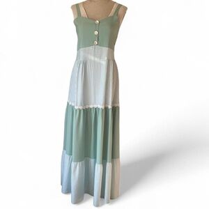 Sage Green Cottagecore Tiered Maxi Dress – Prairie Lace Trim (NWT) – Size L